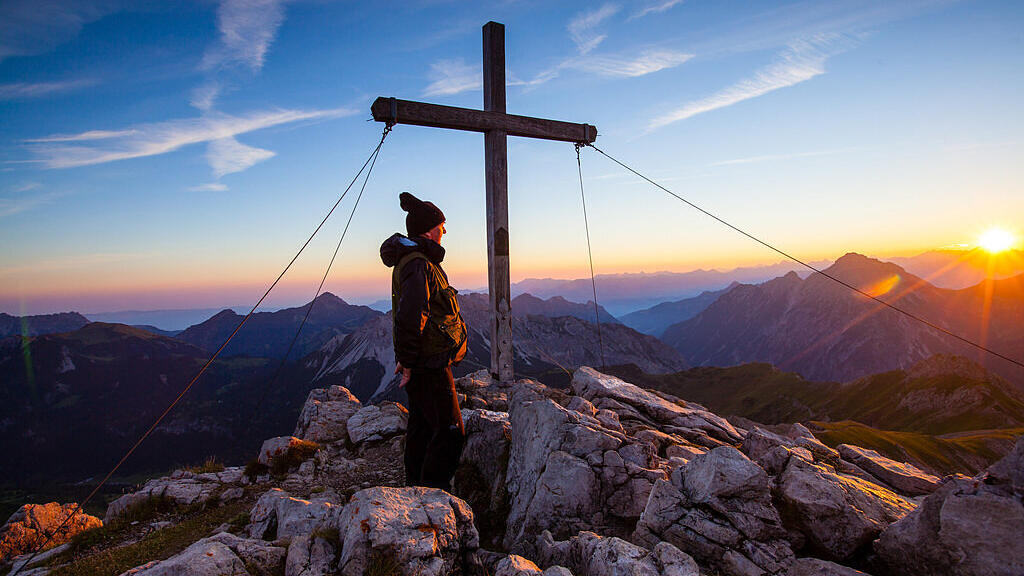 Sonnenaufgang auf dem Augustenberg