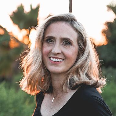 Portraitfoto Frau die lächelt