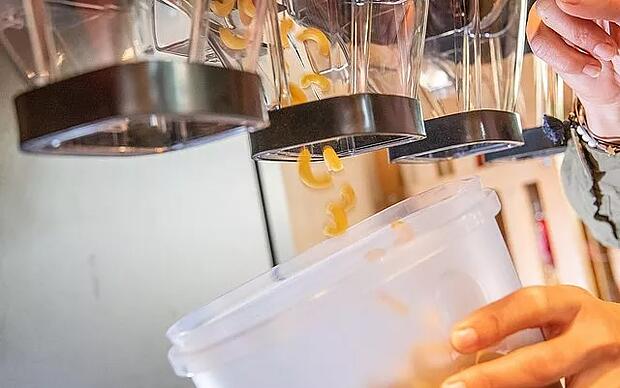 Eintauchen in die Nudelproduktion Nudeln jeglicher Art