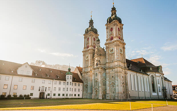 (Kathedrale im Stiftsbezirk innerhalb der Altstadt in St. Gallen