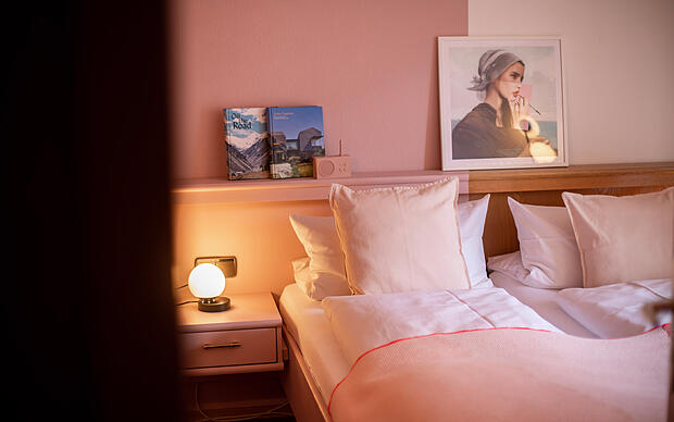 DAS SCHÖNE LEBEN in Hornberg ist das erste Pop-up-Hotel im Schwarzwald und verbindet ...