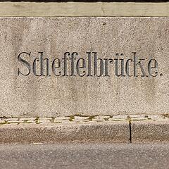 Schild der Scheffelbrücke