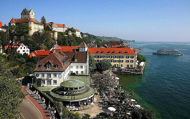 Konstanz – Meersburg – Lindau/Bregenz: (ca. 56 km) Meersburg