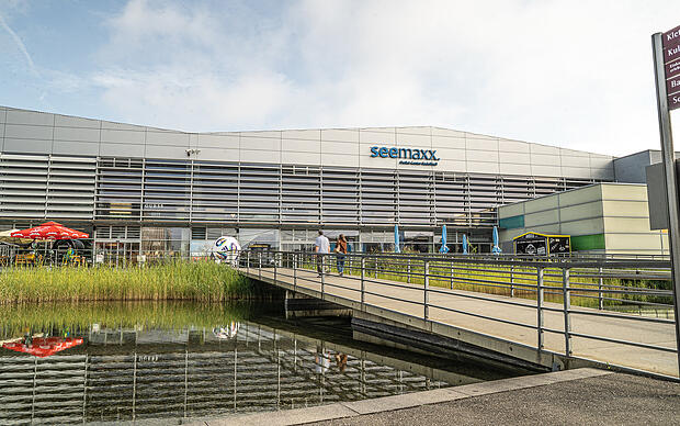 Außenansicht des Shoppingcenters seemaxx in Radolfzell