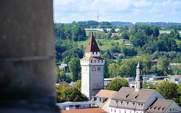 Ausblick vom Blaserturm auf das Untertor in Ravensburg