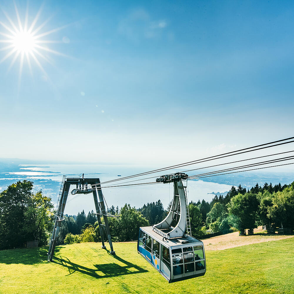 Ausblick von Pfänderbahn bei Bregenz mit Blick auf den Bodensee
