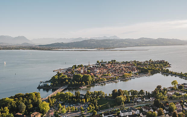 Luftaufnahme des Stadtteils „Insel Lindau“ Luftaufnahme des Stadtteils „Insel Lindau“