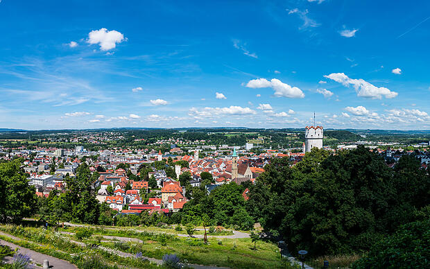 Panoramablick von der Veitsburg auf die Stadt Ravensburg