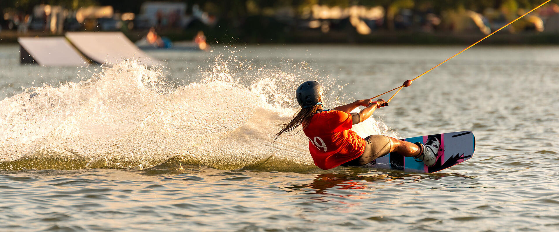 Wakeboard & Wasserski am Bodensee Wakeboard & Wasserski am Bodensee