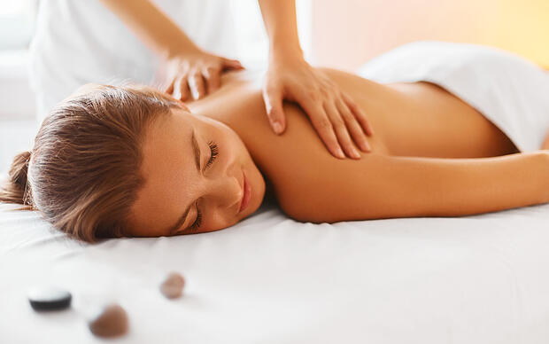 Entspannungsinsel-Massagen Wellness-Bereich